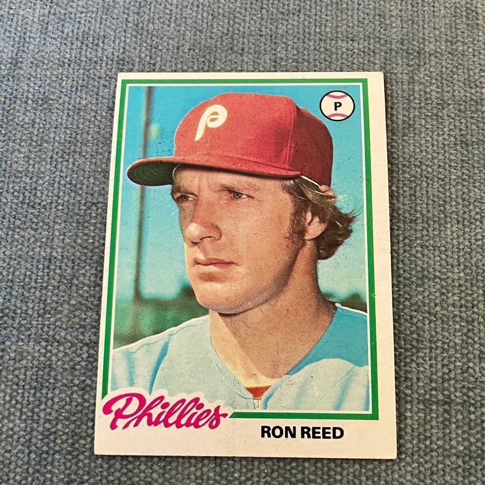 1978 Topps Philadelphia Phillies Baseball Card Trading Card - Picture 1 of 2